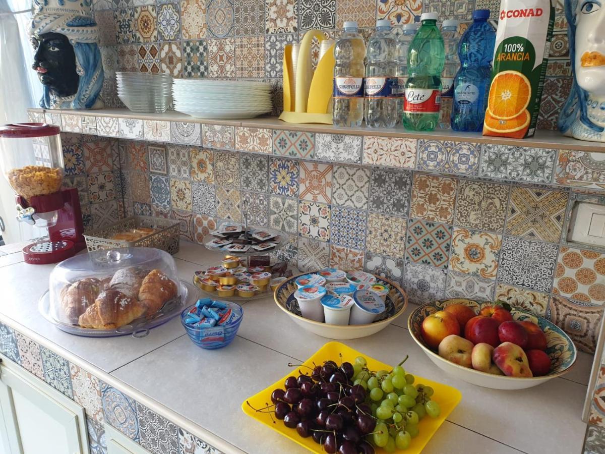 Lido Signorino Anastasia Villas-B&B מראה חיצוני תמונה